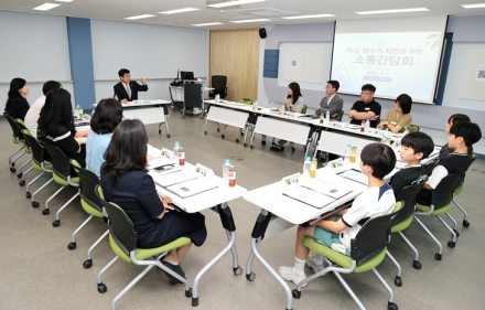 윤건영 충북교육감, 남평초 찾아 ‘학교 정수기 지원’ 현장 의견 청취