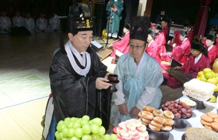 박수현 지사, 김시민 장군 탄신 문화제 참석