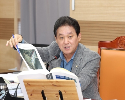 “1만8천㎡ 땅 사놓고 활용계획은?”…이춘호 의원, 아산시 거산리 공유재산 질타