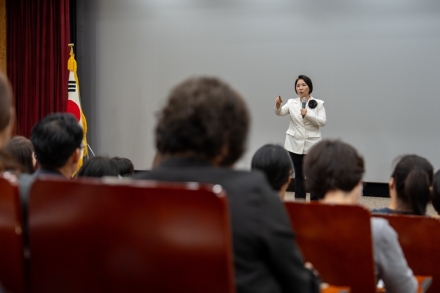 증평군, 이호선 교수 초청 ‘부모의 관점을 바꾸다’ 특강 개최