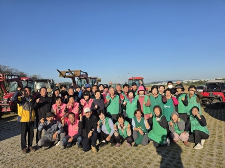 연동면, 미호강변 1만 2,000평 유채꽃밭 조성