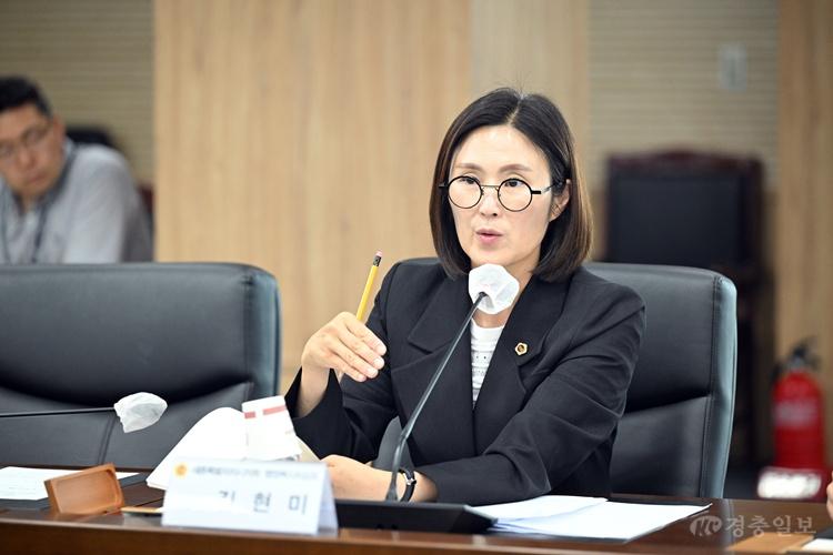 김현미 행복위원장 “직장운동경기부 운영은 지자체 책무”…엘리트 체육 지원 강조