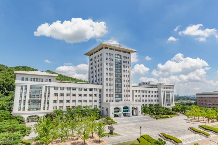 사진 2. 선문대 아산캠퍼스 본관 전경.jpg