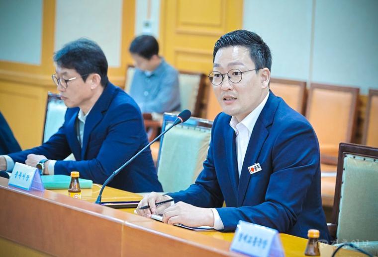 충주시, ‘충북도청 충주환원 타당성 연구용역’ 착수보고회 개최 (2).jpg