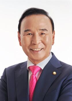 국민의힘 박덕흠 후보 , 21 일 후보자 등록 완료 !