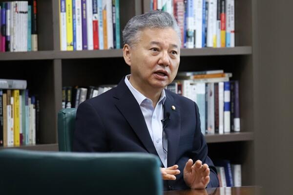 홍성국 위원장 “세종을 정치 1번지로 만들 것”